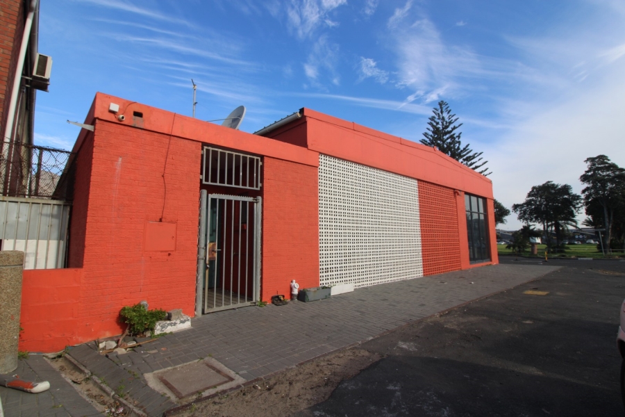 To Let Commercial Property for Rent in Paarden Eiland Western Cape